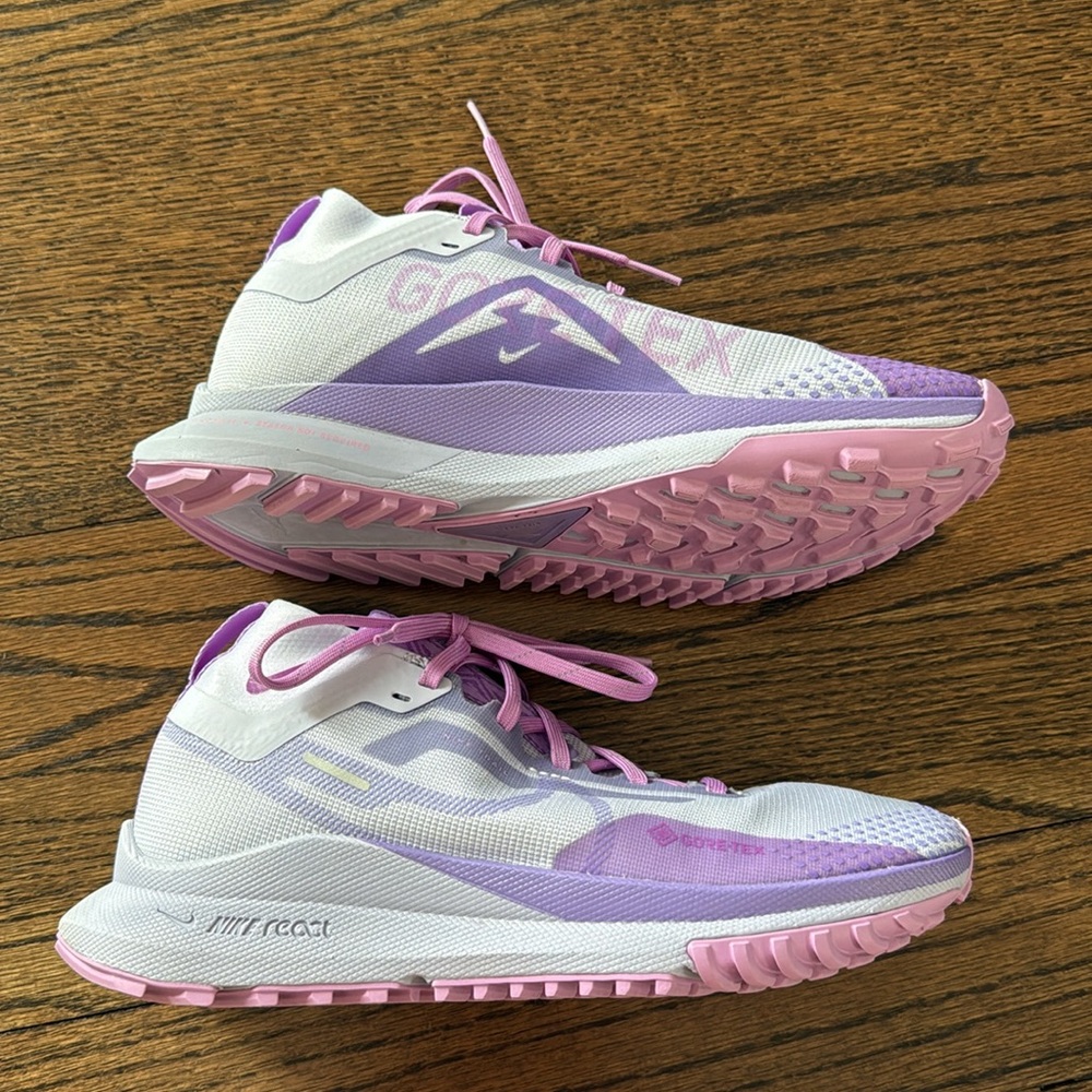 Nike Women’s Pegasus Trail ReactX GORE-TEX athletic shoes in Purple size 8 - Picture 2 of 7